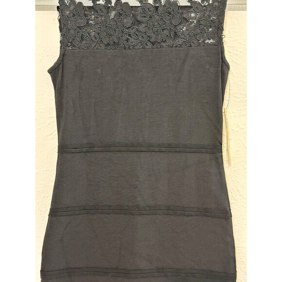 NWT Alice + Olivia By Stacey Bendet Size XS Lace Mock Neck Bodycon Dress Goth - Picture 4 of 14